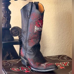 Game Day Boots size 8 worn maybe 3 times